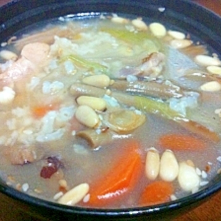炊飯器に放り込むだけ サムゲタン風 漢方薬膳粥 レシピ 作り方 By ぴーちゃん3279 楽天レシピ 炊飯器に放り込むだけ サムゲタン風 漢方薬膳粥 レシピ 作り方 By ぴーちゃん3279 楽天レシピ